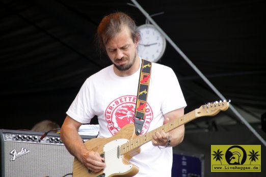 I Fire (D) 26. Summer Jam Festival, Fuehlinger See Koeln - Red Stage 02.07.2011 (9).JPG